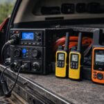 Łączność w off-roadzie – co działa naprawdę, gdy zniknie zasięg