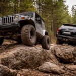 Rozstaw osi i zwisy – jak geometria auta wpływa na realne możliwości w terenie